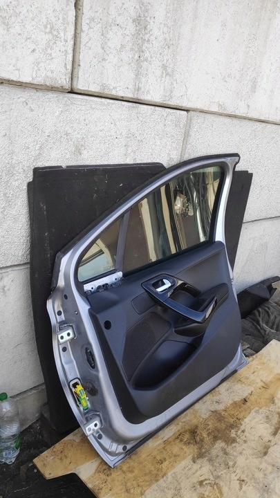 Дверь задняя левая к DS 4 2015