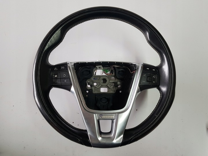Руль к Volvo V40 2012
