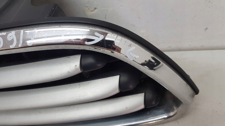 Решетка радиатора к MINI Countryman 2010