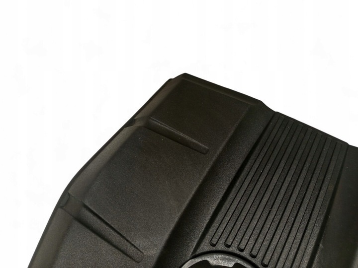 Декоративная крышка двигателя  к Dodge Durango 2010