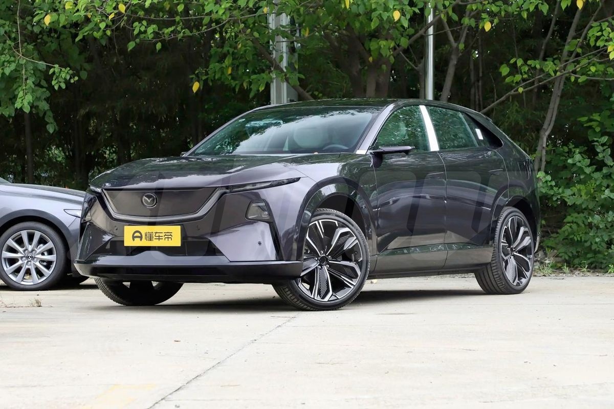 Mazda EZ-60 I, 2025