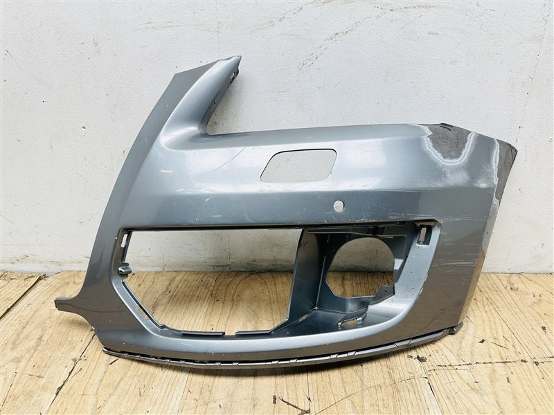 Угол бампера правый к Audi Q5 2008