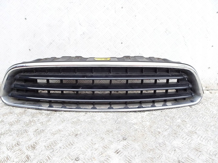 Решетка радиатора к MINI Countryman 2010