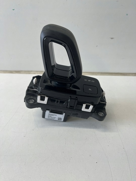 Кулиса к Volvo XC40 2022