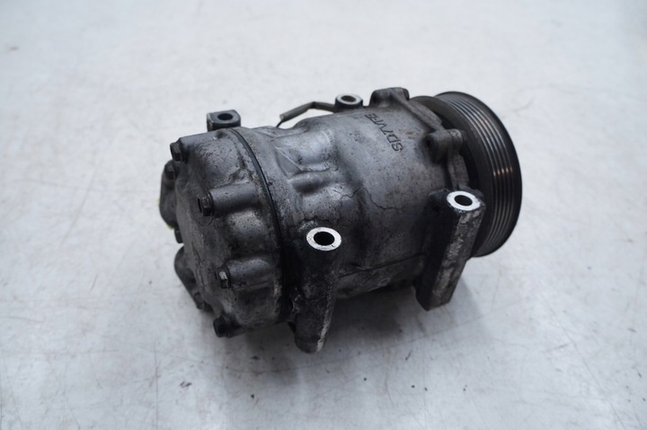 Компрессор кондиционера к Volvo C30 2009