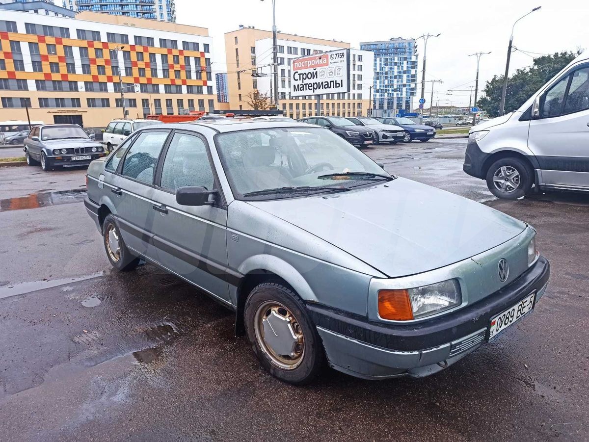 Volkswagen Passat B3, 1988