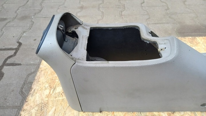 Подлокотник к Rover 75 1999