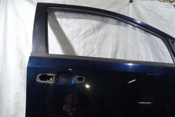 Дверь передняя правая к Fiat Freemont 2011