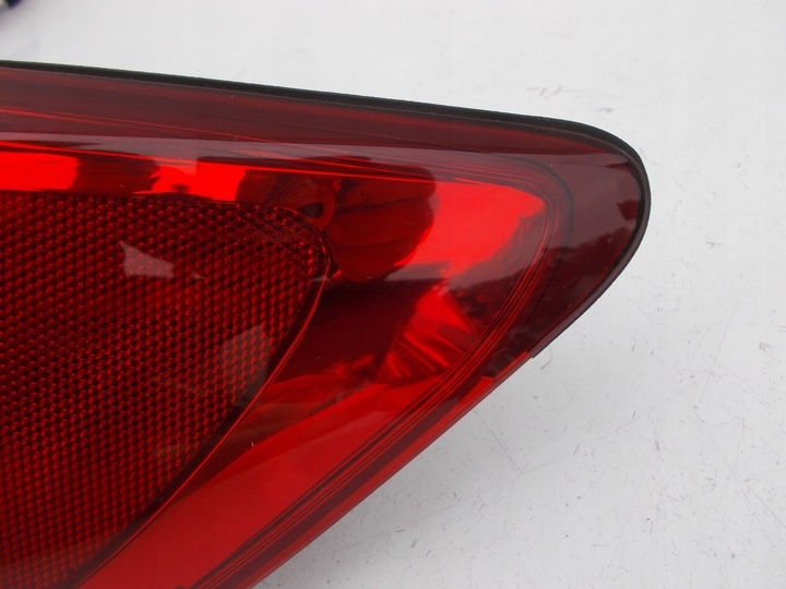 Фонарь задний правый к Lexus IS 2005