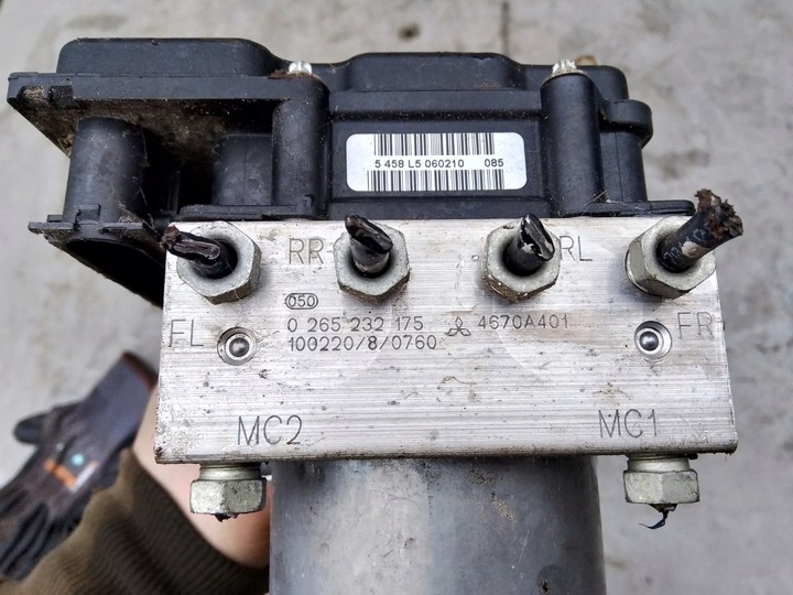 Блок ABS к Mitsubishi Colt 2008