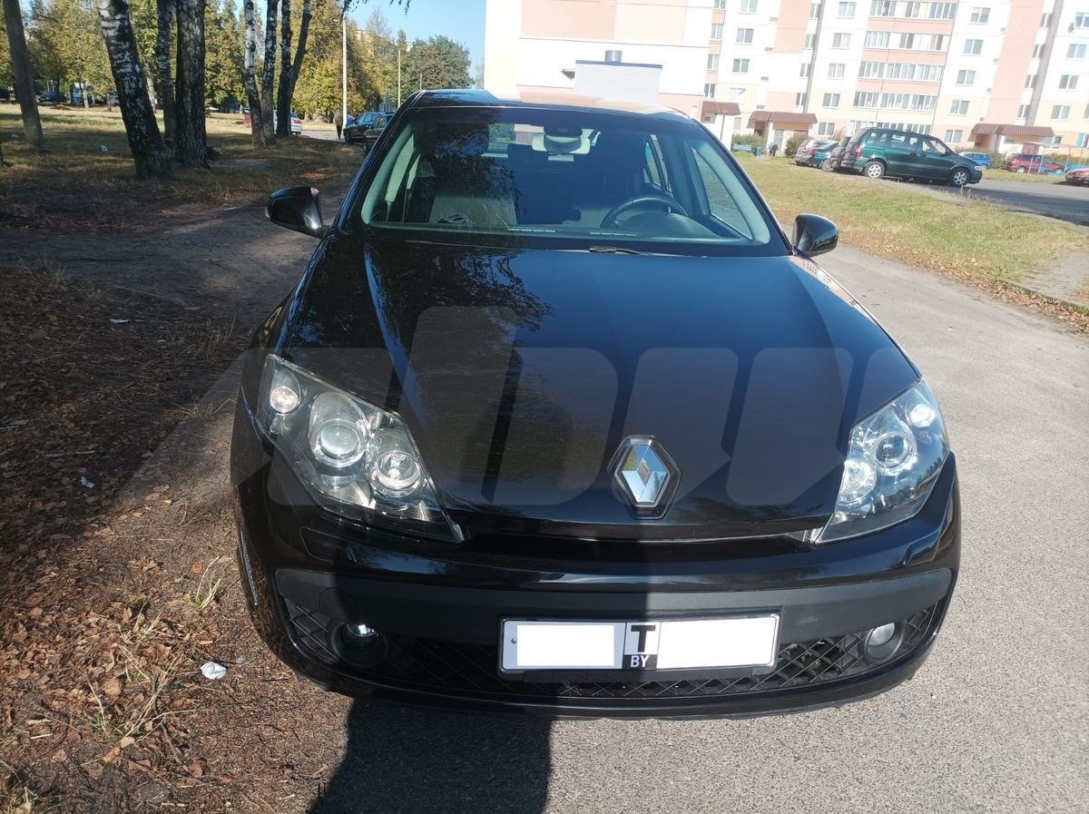 Renault Laguna III Рестайлинг, 2010