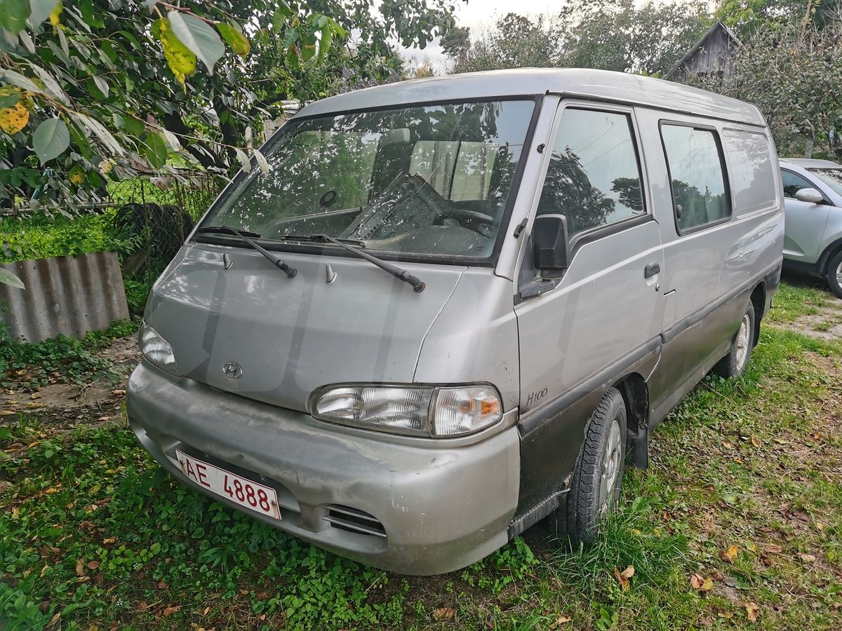 Hyundai H-1 I, 1999