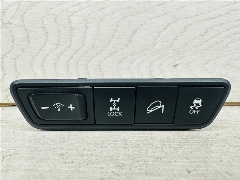 Блок кнопок к Hyundai ix35 2010
