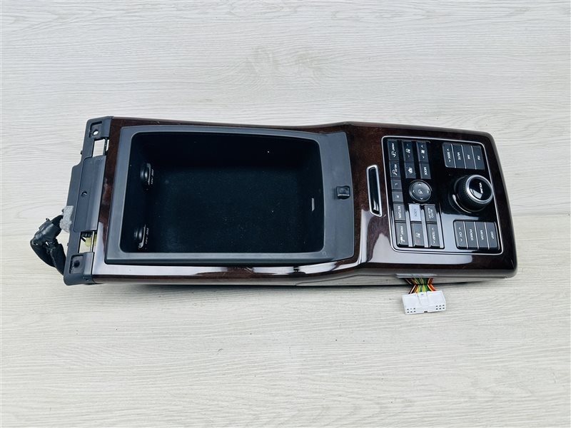 Подлокотник к Hyundai Equus 2010