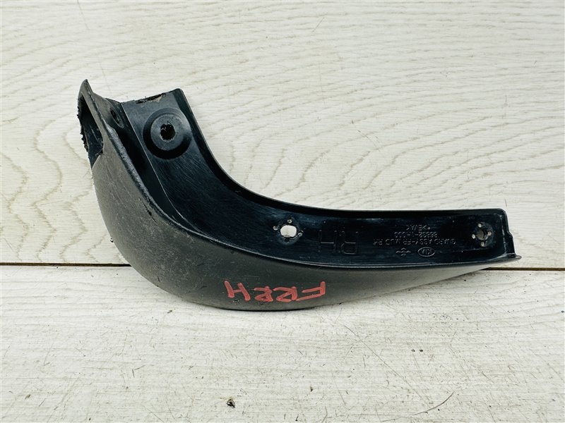 Брызговик к Kia Ceed 2006