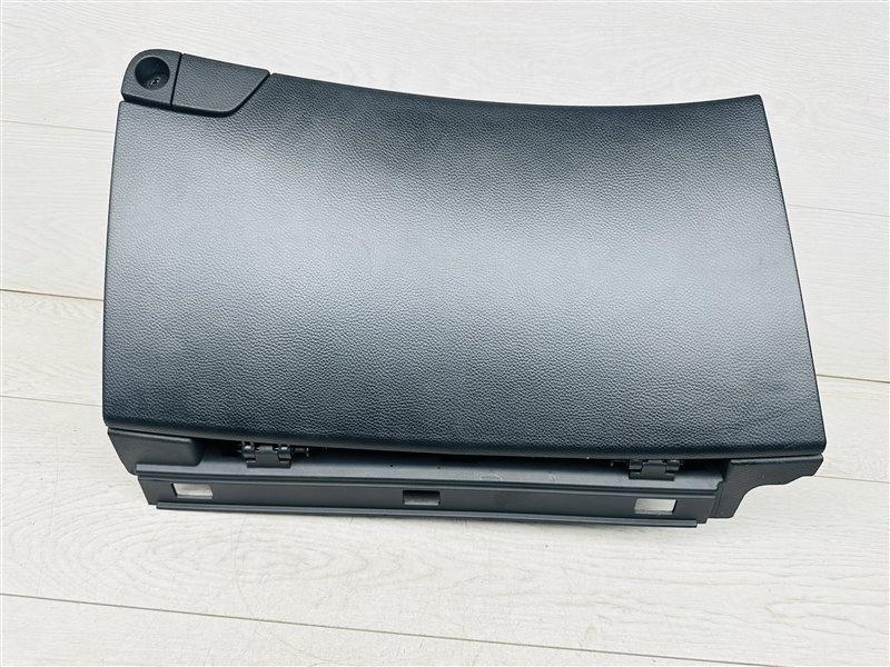 Бардачок к Hyundai i40 2011