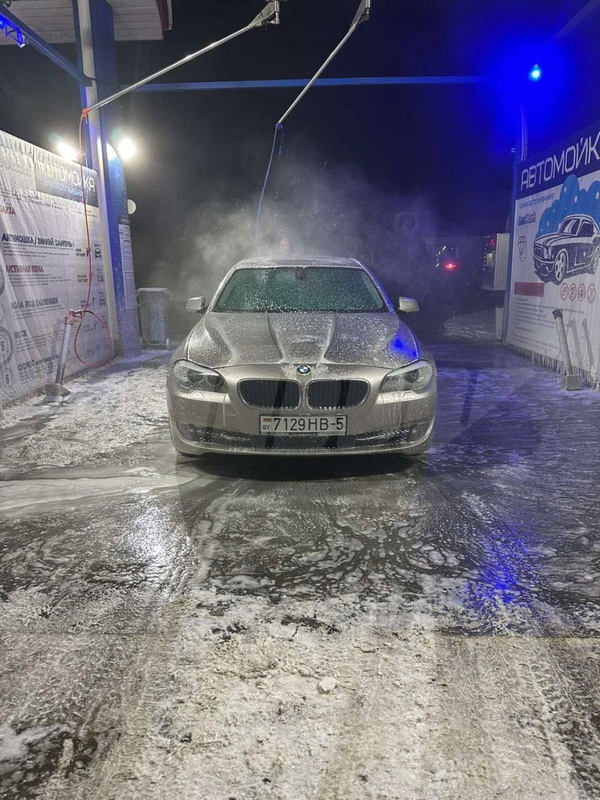 BMW 5 series VI (F10/F11/F07), 2011