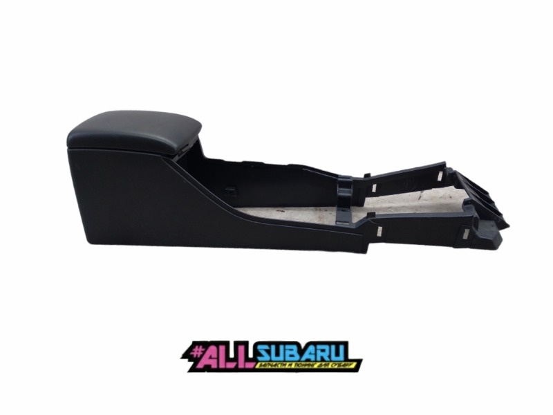 Бампер задний к Subaru Impreza 2005