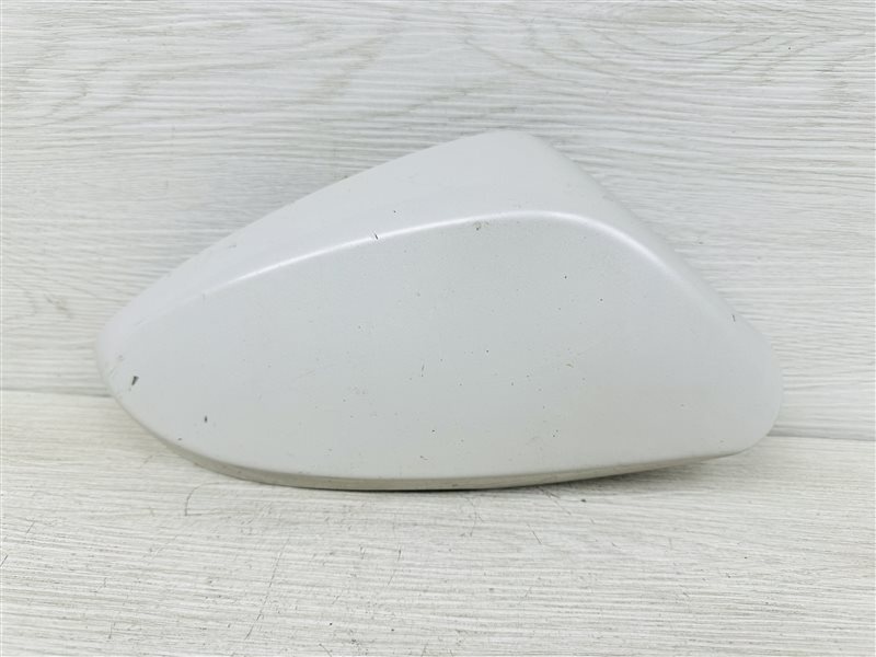 Корпус зеркала к Hyundai Solaris 2010