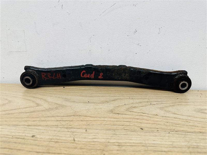 Рычаг передний к Kia Ceed 2012