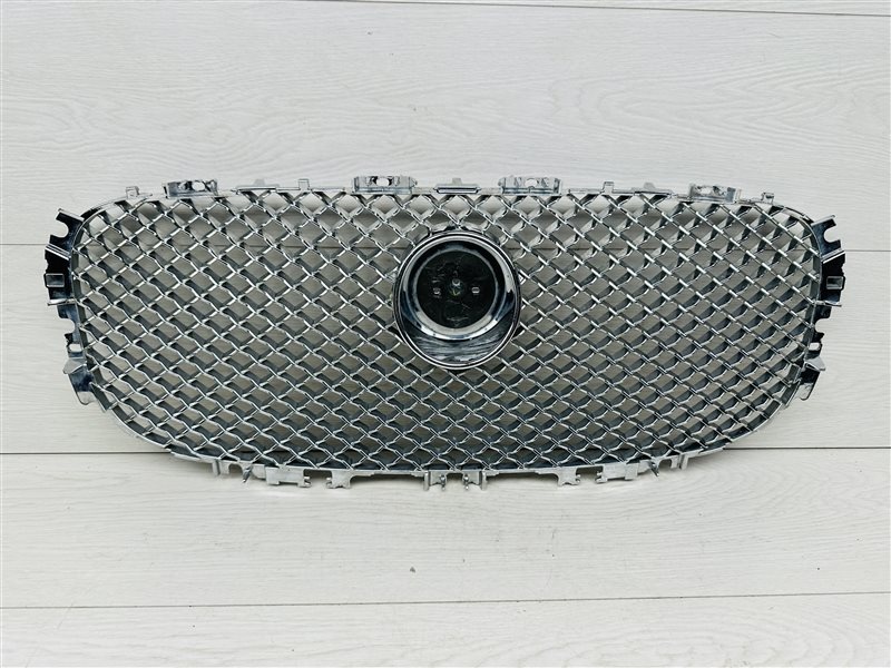 Решетка радиатора к Jaguar XF 2011