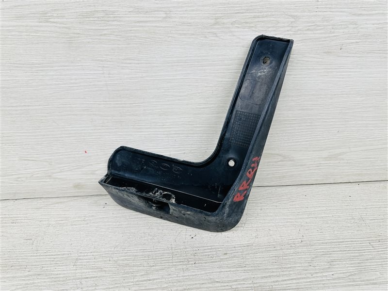 Брызговик к Hyundai Solaris 2011