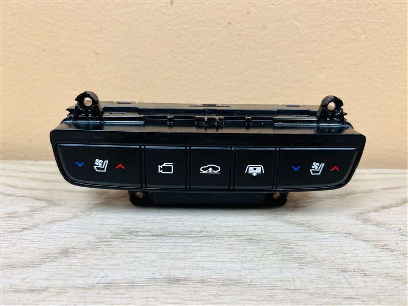 Блок кнопок к Hyundai Equus 2009