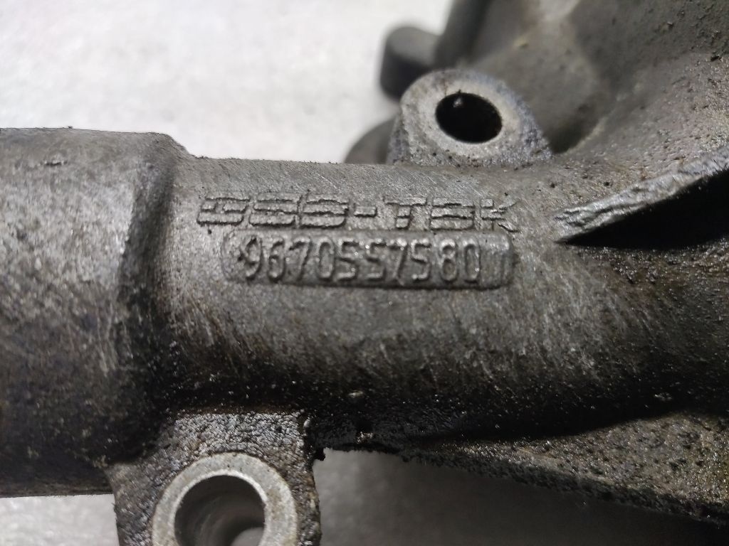 Помпа к Peugeot 406 1997