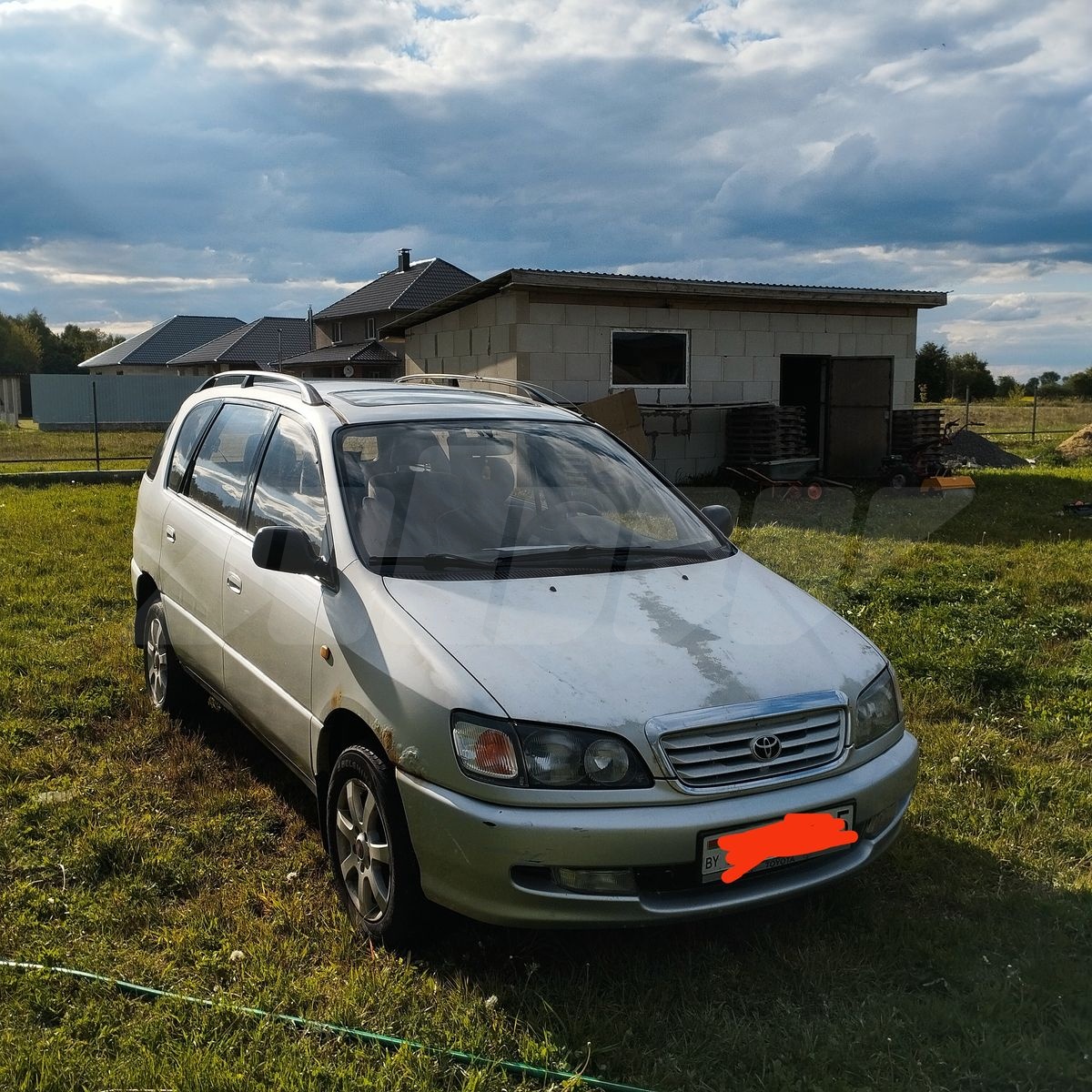 Toyota Picnic I, 1999