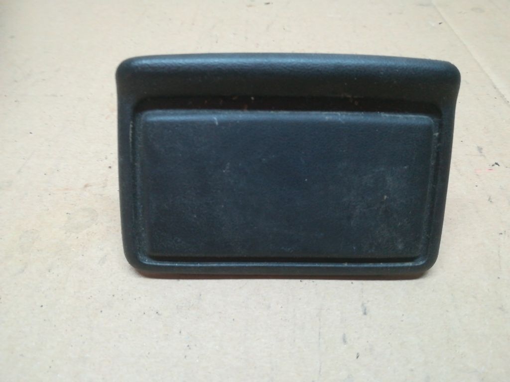Пепельница к Volkswagen Polo 1997
