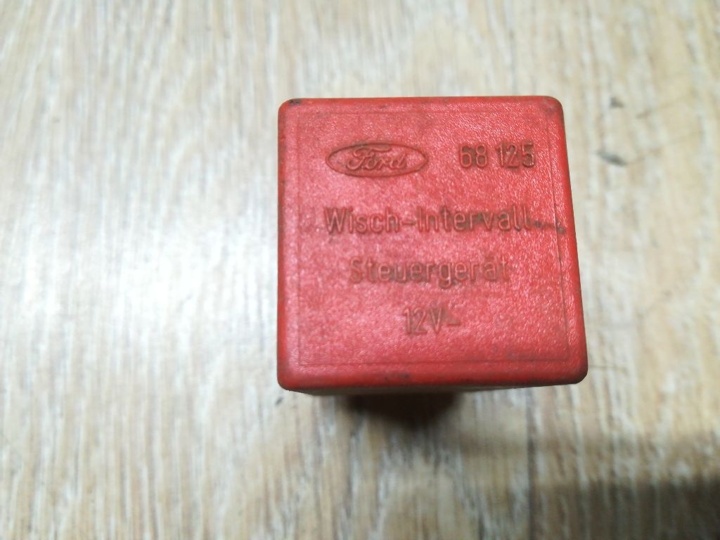 Реле (прочие) к Ford Fiesta 1995
