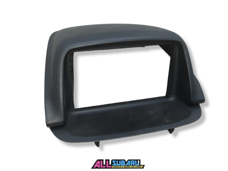 Подголовники к Subaru Forester 2006