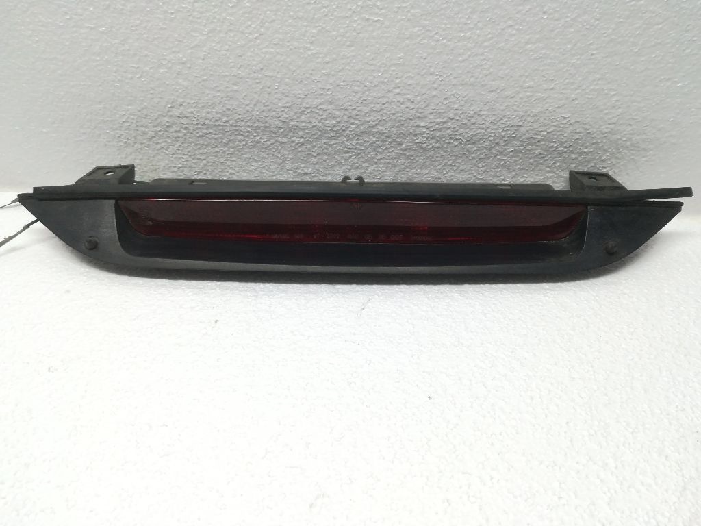 Стоп-сигнал к Daewoo Nubira 2001