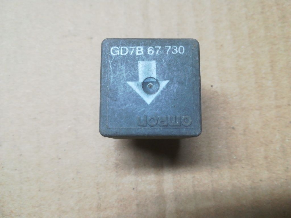 Реле (прочие) к Mazda 626 1998
