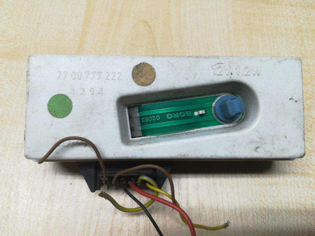 Часы к Renault 25 1991