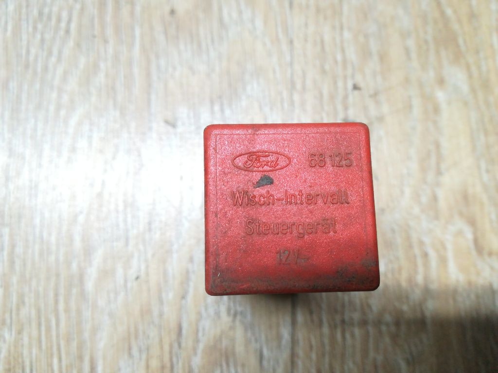 Реле (прочие) к Ford Fiesta 1995