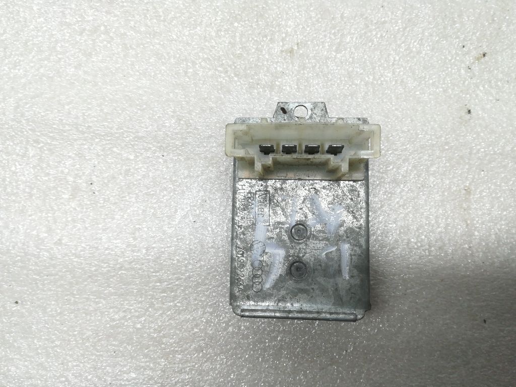 Сопротивление печки к Volkswagen Passat 1995
