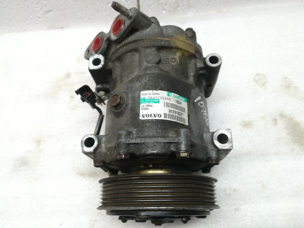 Компрессор кондиционера к Volvo S40 2005