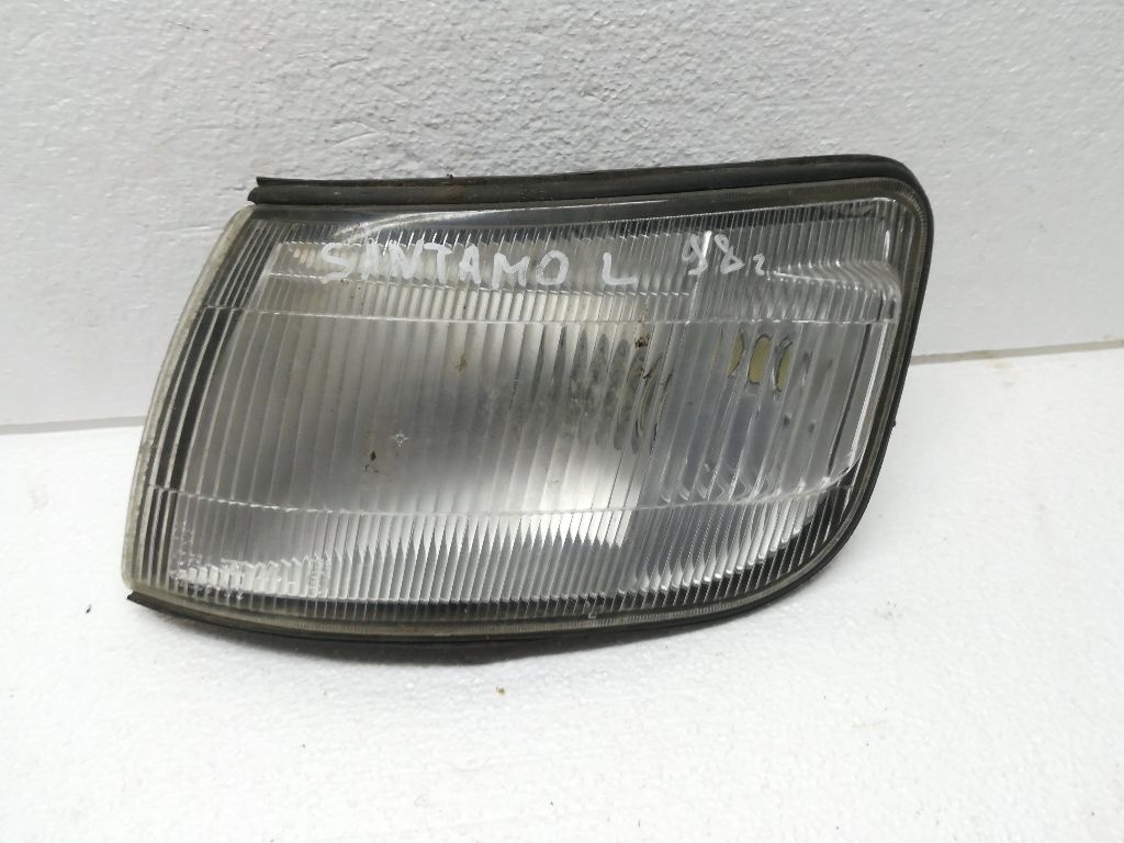 Поворотник левый к Hyundai Santamo 1998