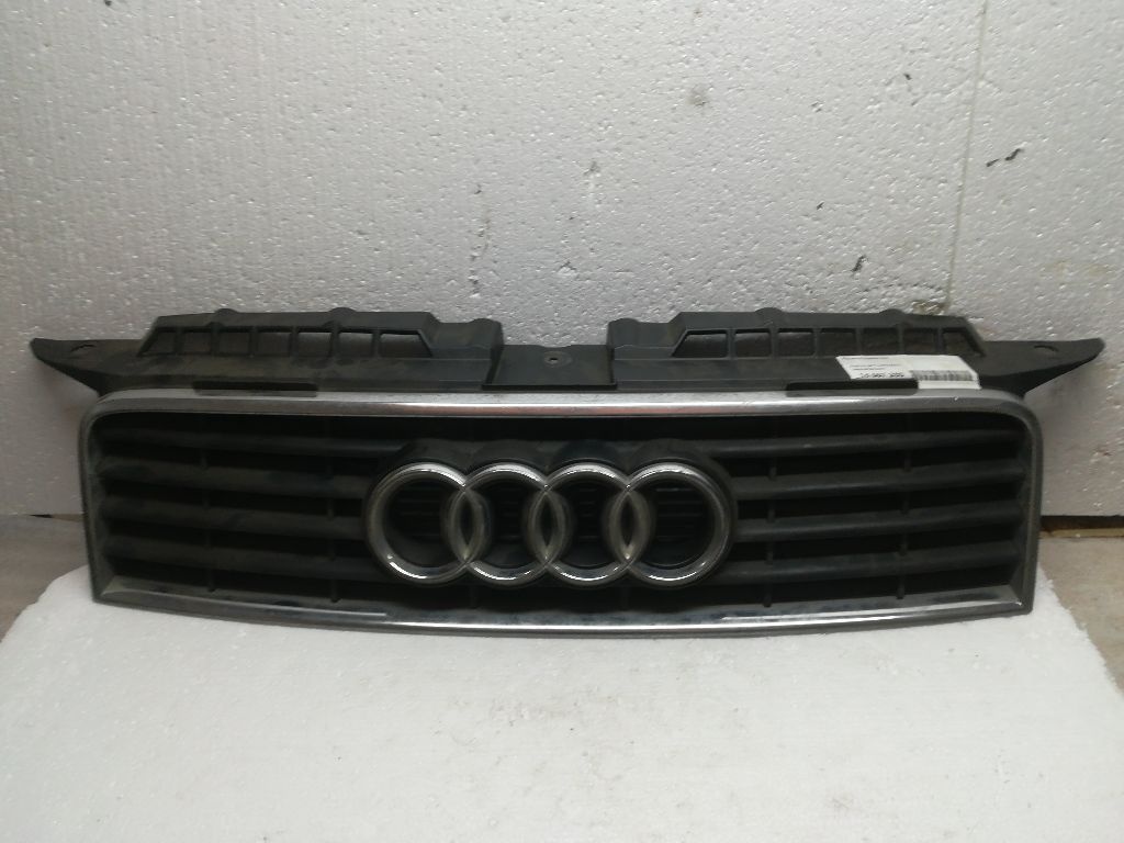Решетка радиатора к Audi A3 2005