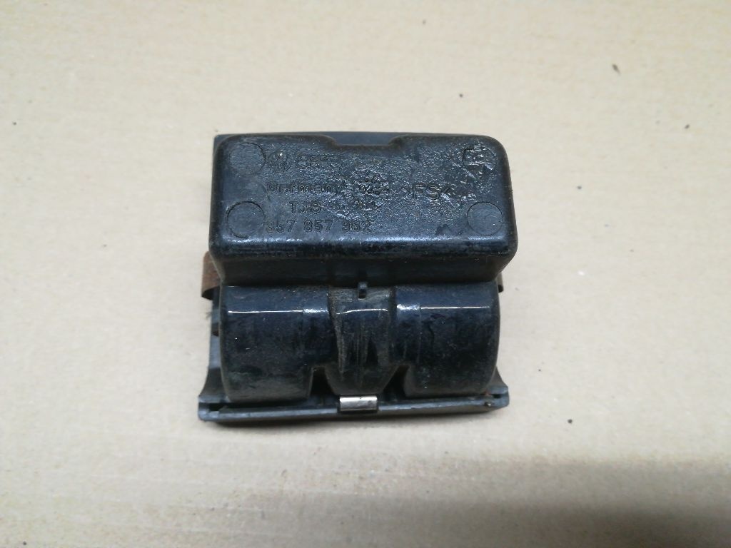 Пепельница к Volkswagen Passat 1993