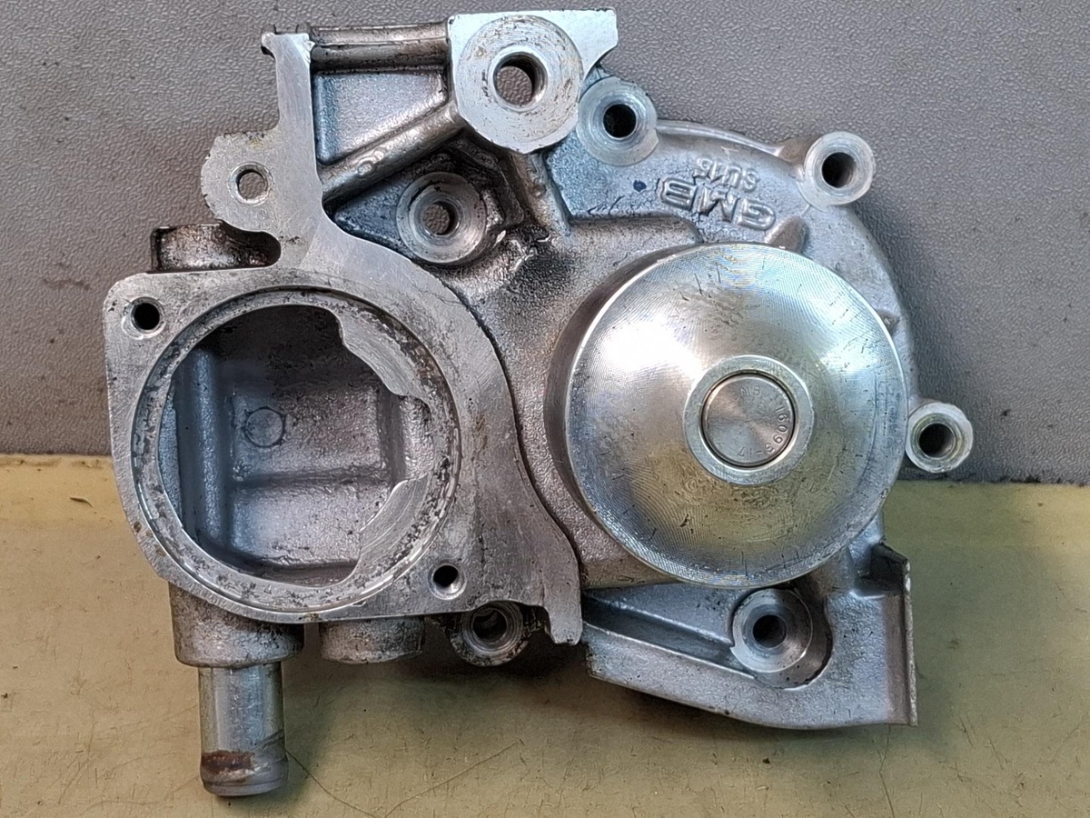 Помпа к Subaru Forester 2008
