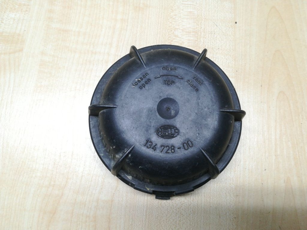 Заглушка к Volkswagen Passat 1993
