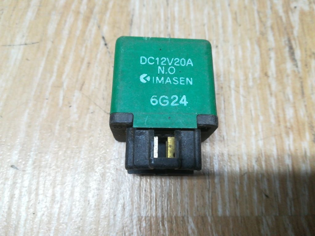 Реле (прочие) к Mazda 626 1998