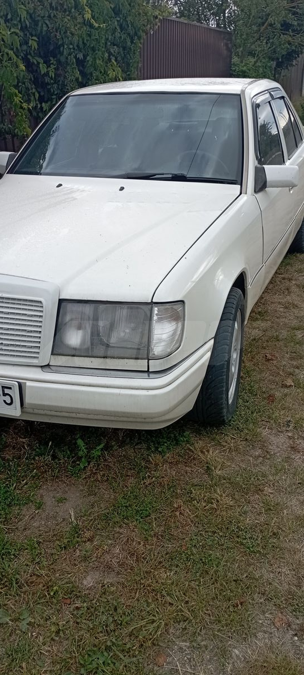 Mercedes-Benz E-klasse I (W124), 1991