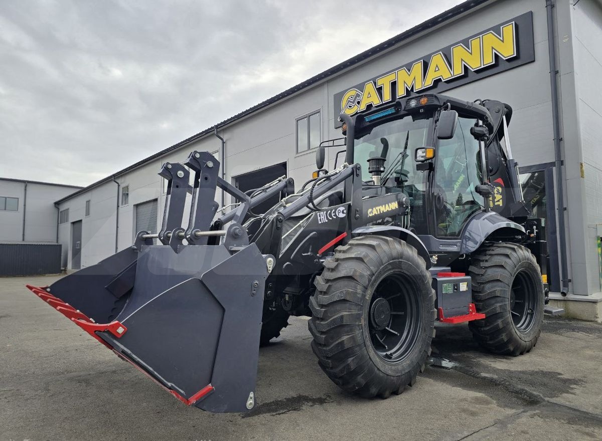 экскаватор-погрузчик CAT 806СX 2025