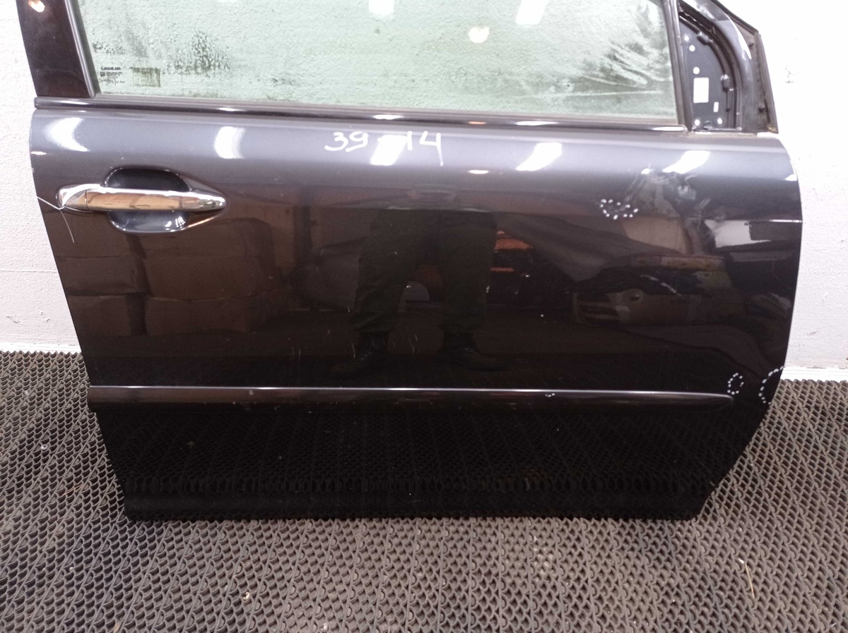Замок двери передней правой к Lexus RX 2008