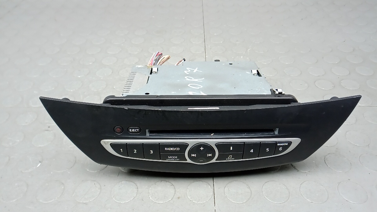 Магнитола к Renault Laguna 2011