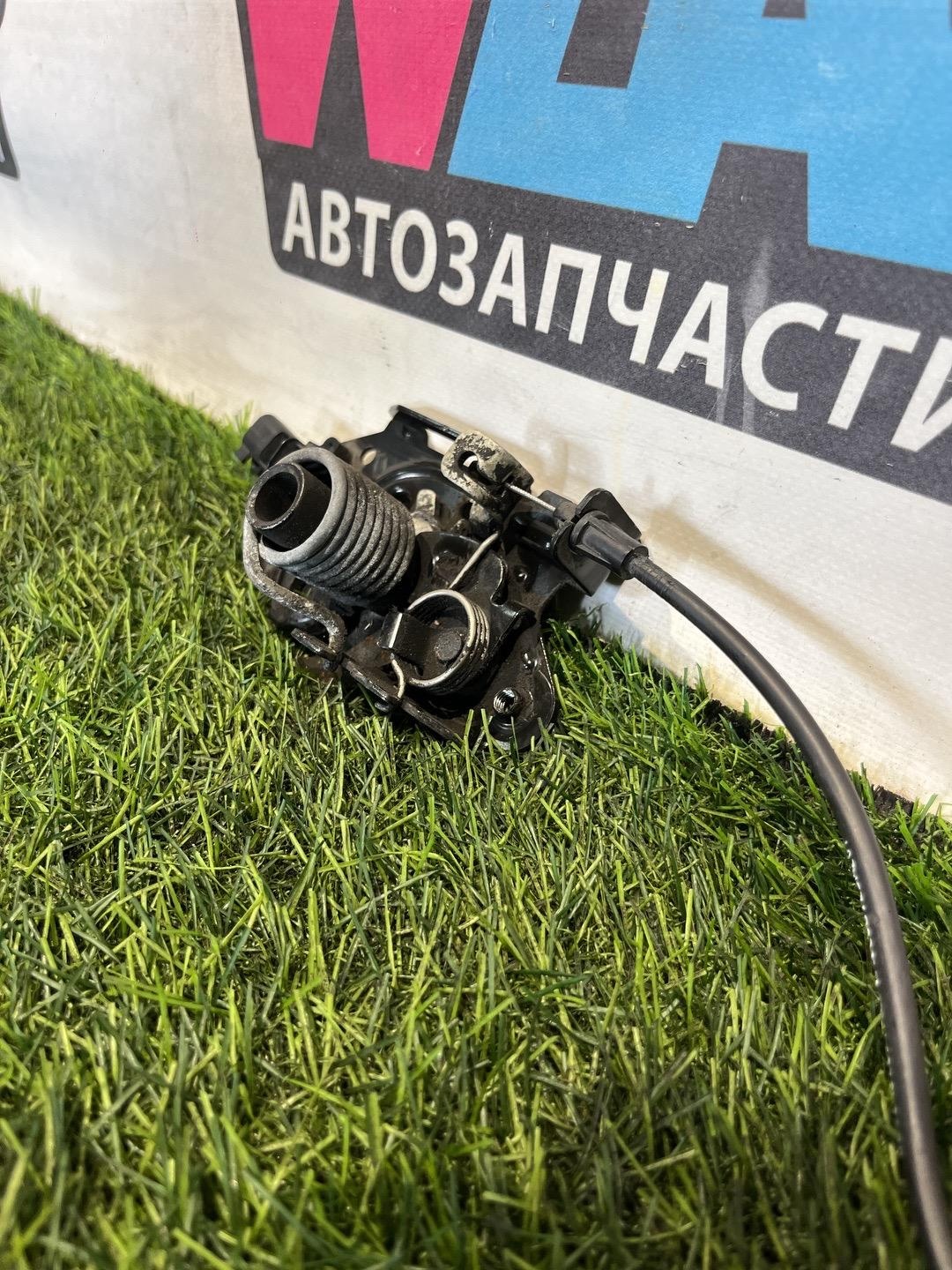 Замок капота к Ford Explorer 2023