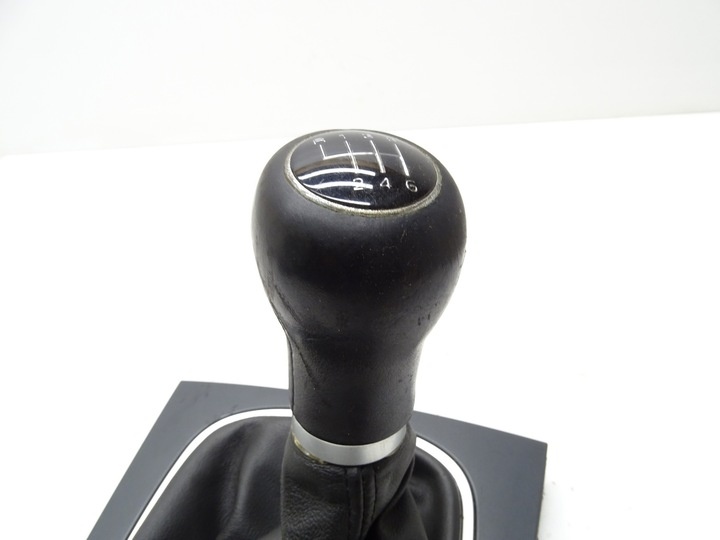 Ручка кулисы КПП к Audi A3 2008